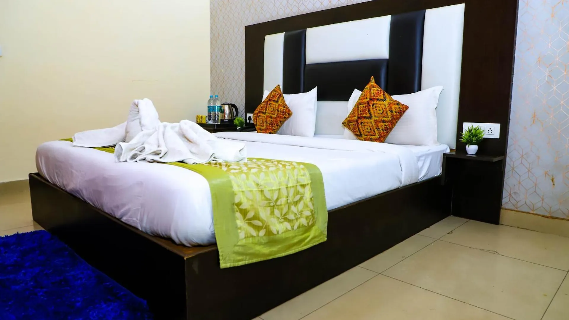 Hotel Global Inn By Quality Inn New Delhi 3*,